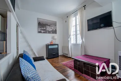 Apartment in Paris (75020)