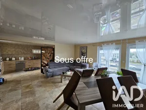 Maison traditionnelle à Saint-Quentin (02100)
