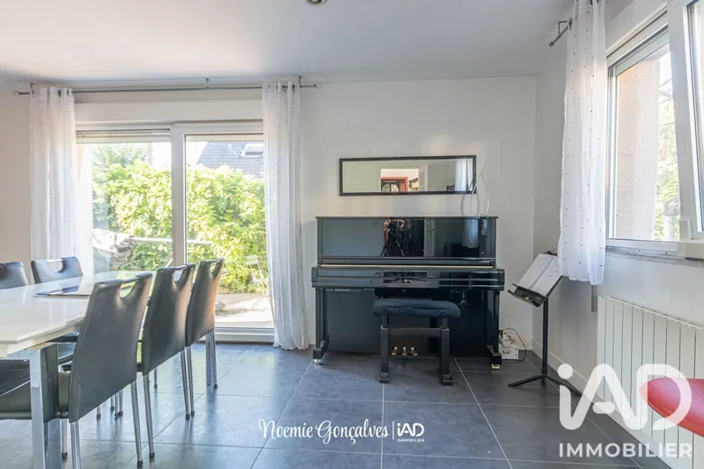 Maison 5 pièces 106 m² · à Mantes-la-Jolie · 106 m² · 270 000 €