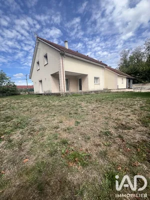 Maison à Neufchâteau (88300)