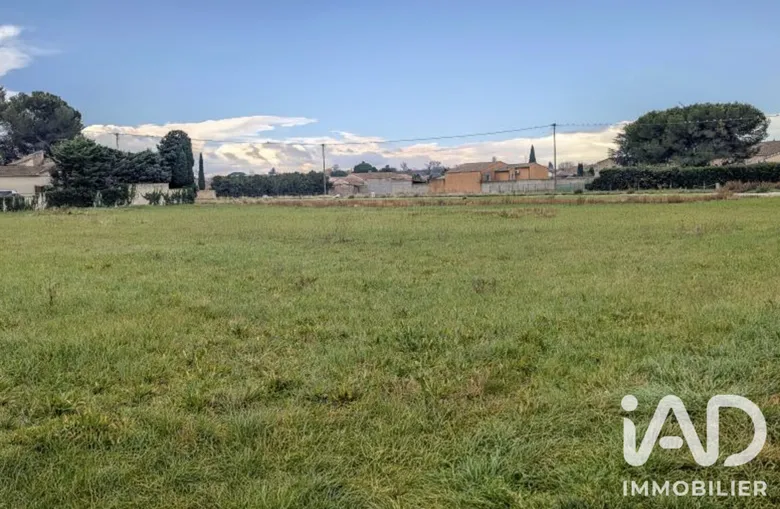 Terrain à bâtir à Sorgues (84700) · 116 500 €