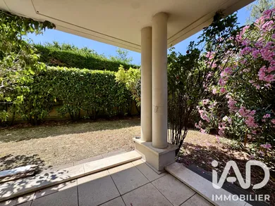 Appartement à Garches (92380)