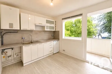 Apartment in Laval (53000)