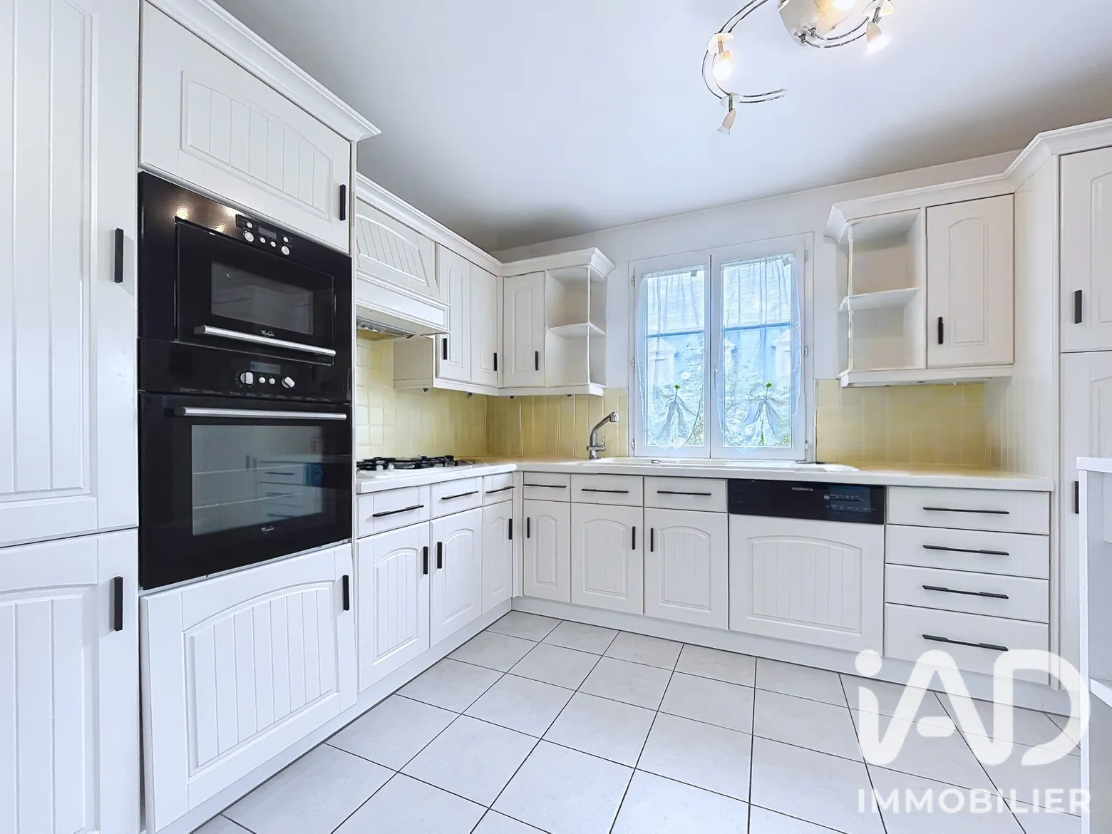 Vente appartement à Émerainville (77184) : appartement 4 pièces 101 m² - 2105796 — 3