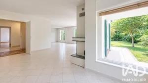 Maison à Marolles-en-Brie (94440)