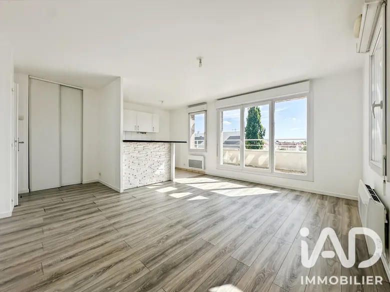 Appartement 3 pièces 59 m² · à Chelles · 59 m² · 219 000 €