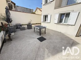 House in Villeneuve-le-Roi (94290)