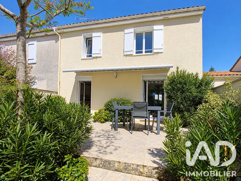 Maison 4 pièces 95 m² · à Niort · 95 m² · 190 000 €