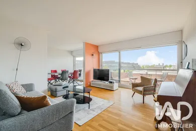 Apartment in Clichy (92110)