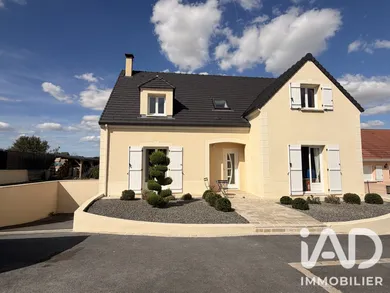 Maison traditionnelle à Saint-Ouen-en-Brie (77720)