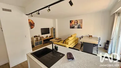 Appartement à Cagnes-sur-Mer (06800)