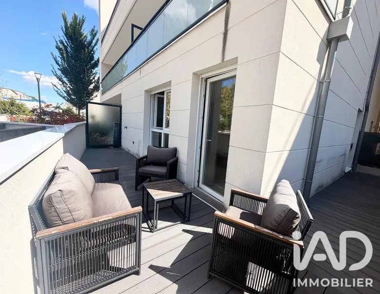 Appartement 2 pièces 71 m² · à Saint-Thibault-des-Vignes · 71 m² · 210 000 €