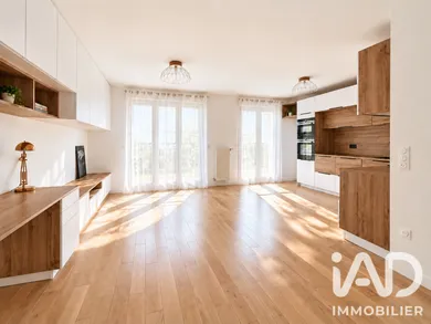 Apartment in Clamart (92140)