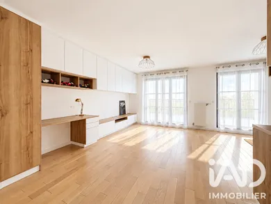 Apartment in Clamart (92140)