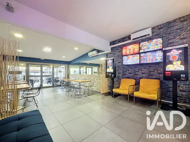 Restaurant à Mandelieu-la-Napoule (06210) · 80 m² · 390 000 €