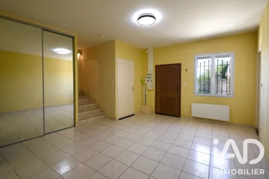 Maison de village à Rochegude (26790)