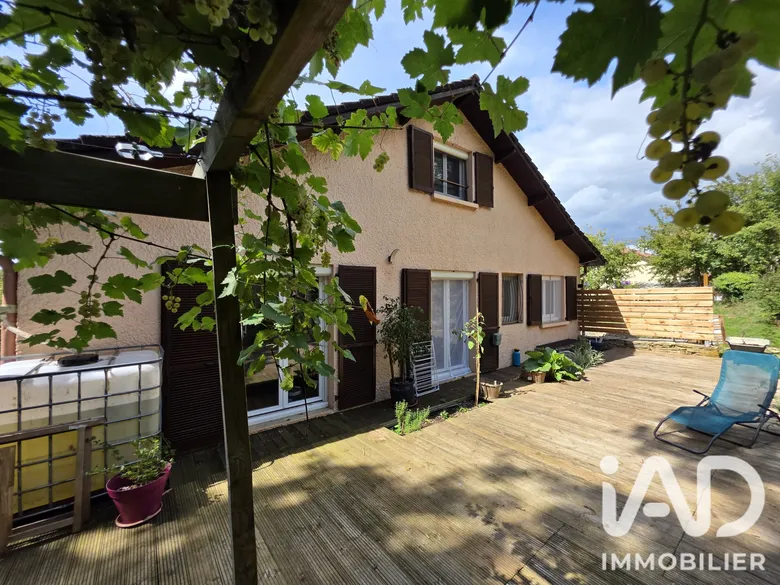 Maison 7 pièces 112 m² · à Villeparois · 112 m² · 218 000 €