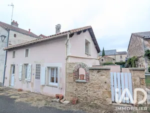 Maison de village à Mazerolles (86320)