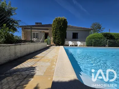 Maison de ville à Saint-Laurent-les-Tours (46400)