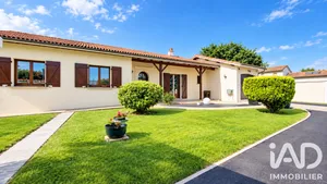 Maison traditionnelle à Saint-Loubès (33450)