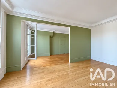 Appartement à Paris (75015)