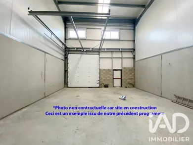 Hangar à Chevry-Cossigny (77173)