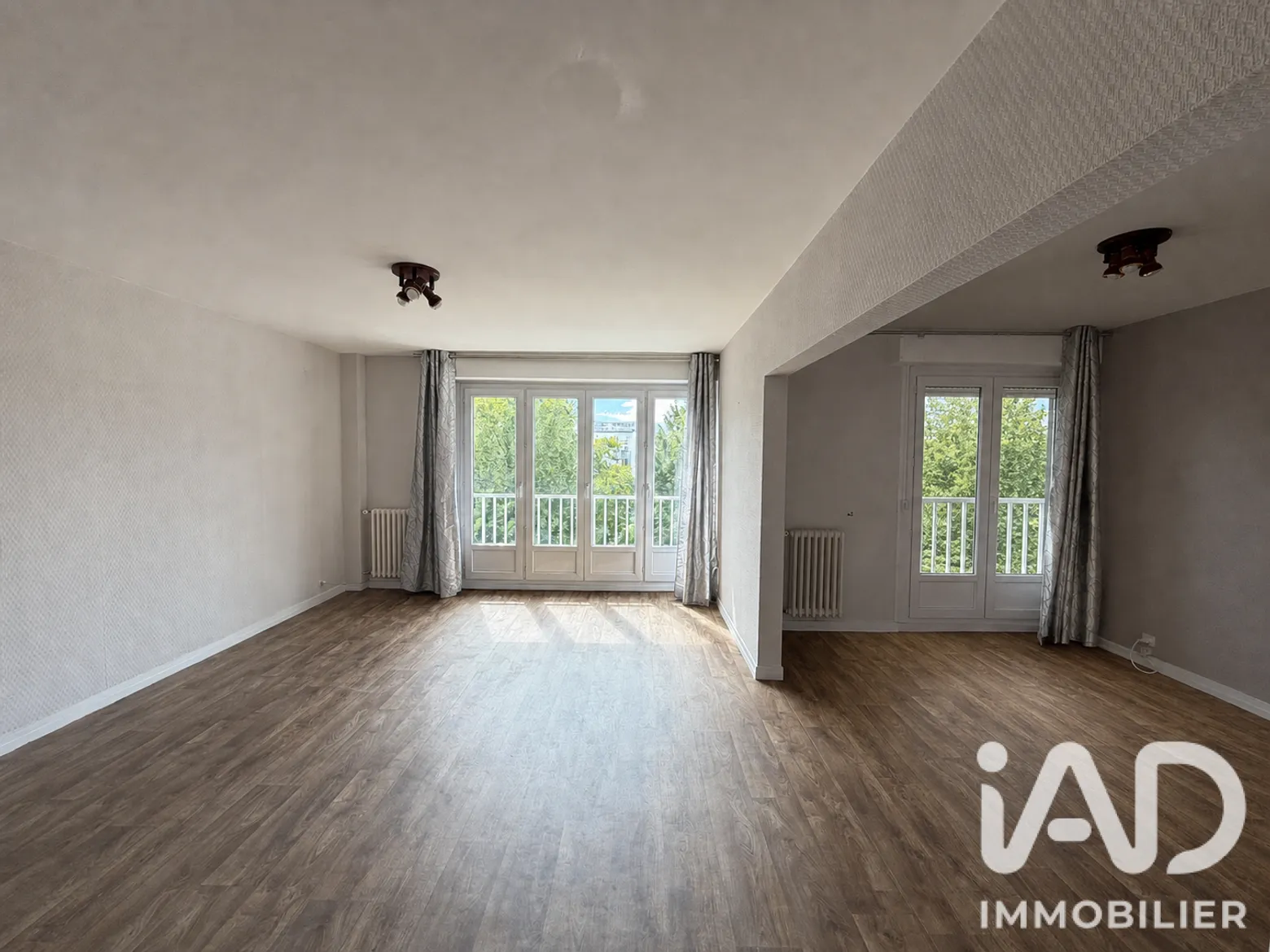 Vente appartement à Lorient (56100) : appartement 6 pièces 105 m² - 2104963 — 2