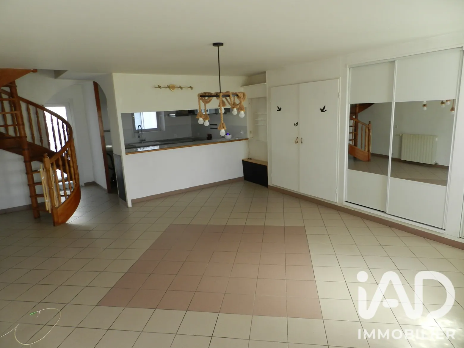 Vente maison à Lassay-les-Châteaux (53110) : maison de village 5 pièces 120 m² - 2109522 — 2