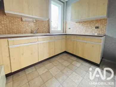 Apartment in Saint-Quentin (02100)