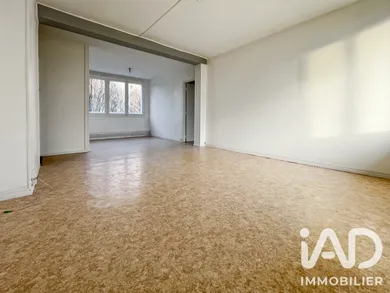 Apartment in Saint-Quentin (02100)