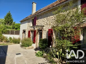 Maison de village à Montmachoux (77940)