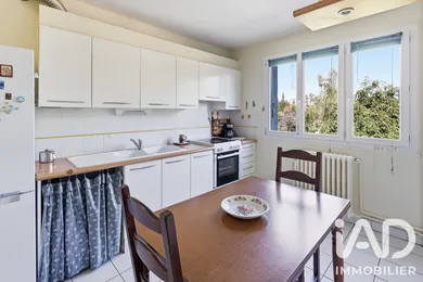 Apartment in Nantes (44100)