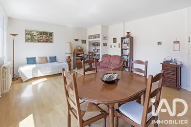 Apartment in Nantes (44100)
