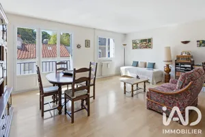 Apartment in Nantes (44100)