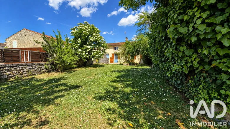 Maison 5 pièces 128 m² · à Jazennes · 128 m² · 139 000 €