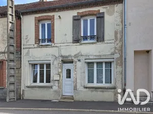 Maison de village à Villiers-Saint-Georges (77560)