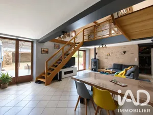 Park home in Saint-Martin-des-Noyers (85140)