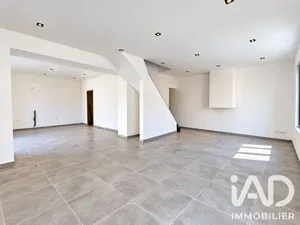 Townhouse in Bouchain (59111)