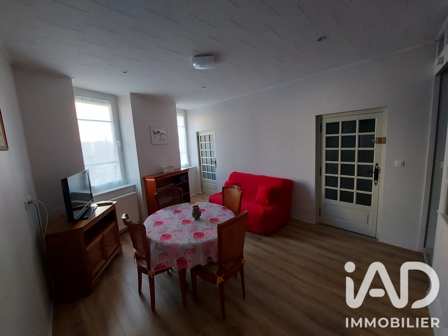 Vente appartement à Orgelet (39270) : appartement 2 pièces 50 m² - 2105118 — 2