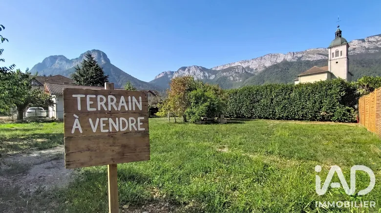 Terrain 140 m² · à Doussard · 140 m² · 300 000 €
