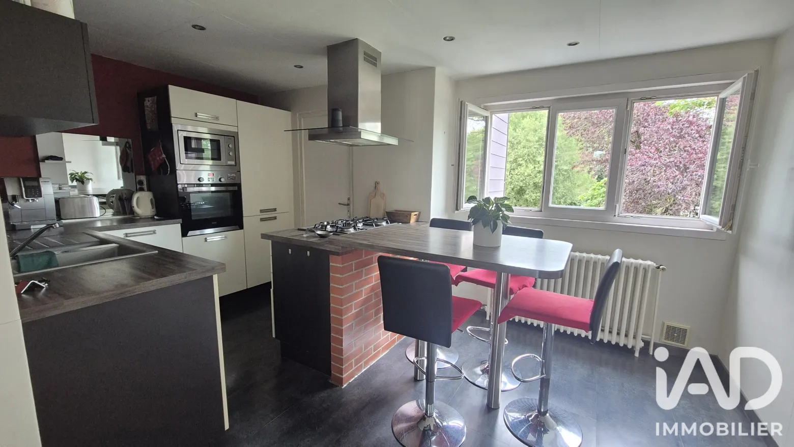 Vente maison à Saint-Amand-les-Eaux (59230) : maison de ville 4 pièces 120 m² - 2098577 — 2