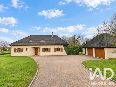 Village house in Ars-Laquenexy (57530)