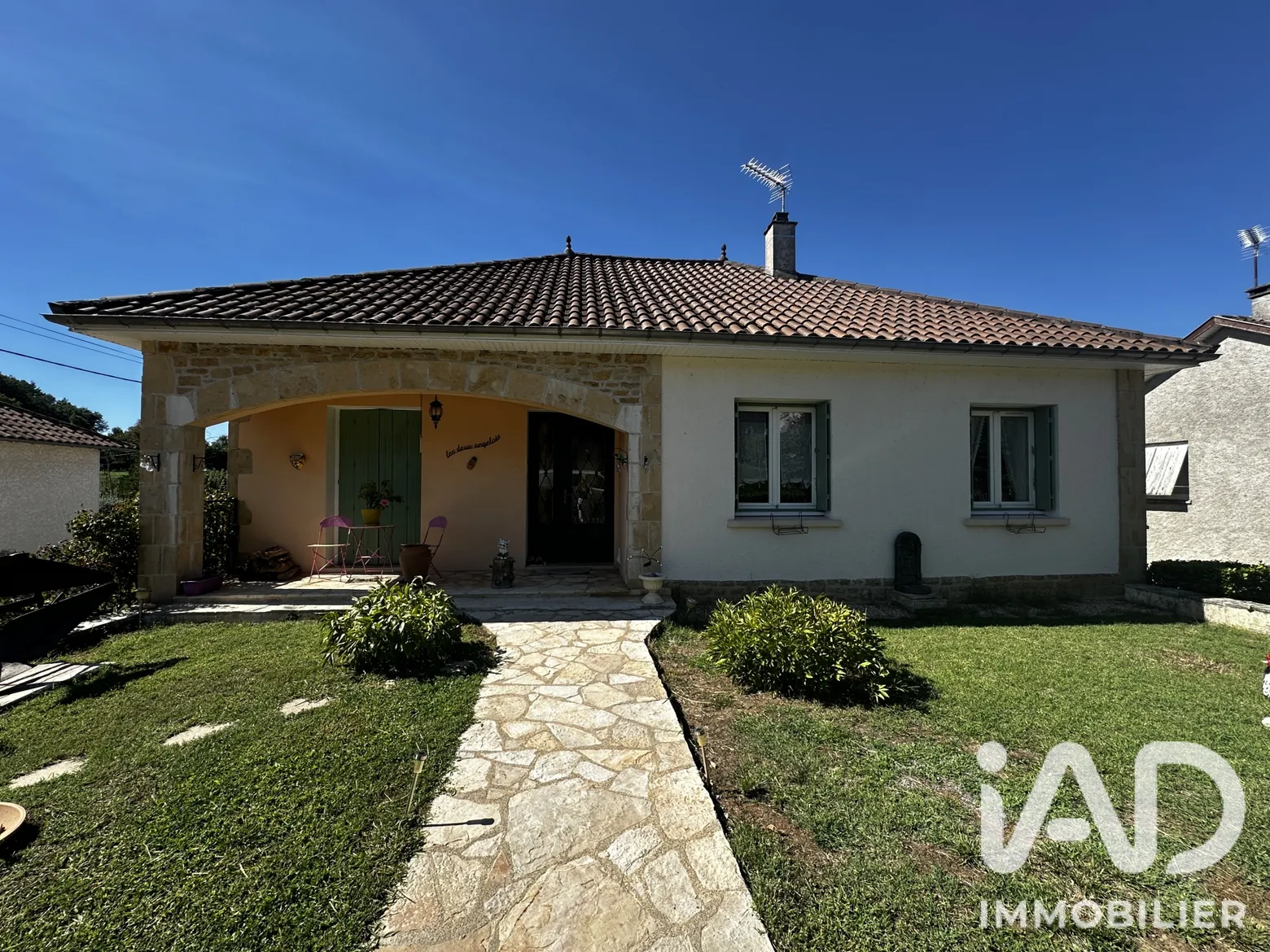Vente maison à Saint-Céré (46400) : pavillon 4 pièces 106 m² - 2094489 — 2