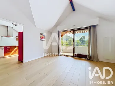 Duplex in Annecy (74940)