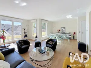 Duplex à Rambouillet (78120)