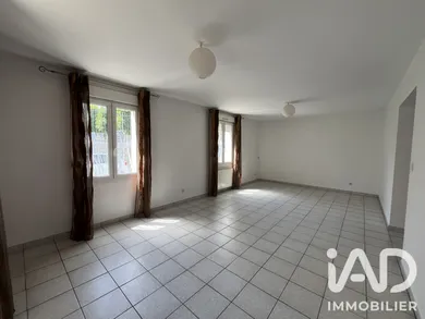 Maison de ville à Sainte-Savine (10300)