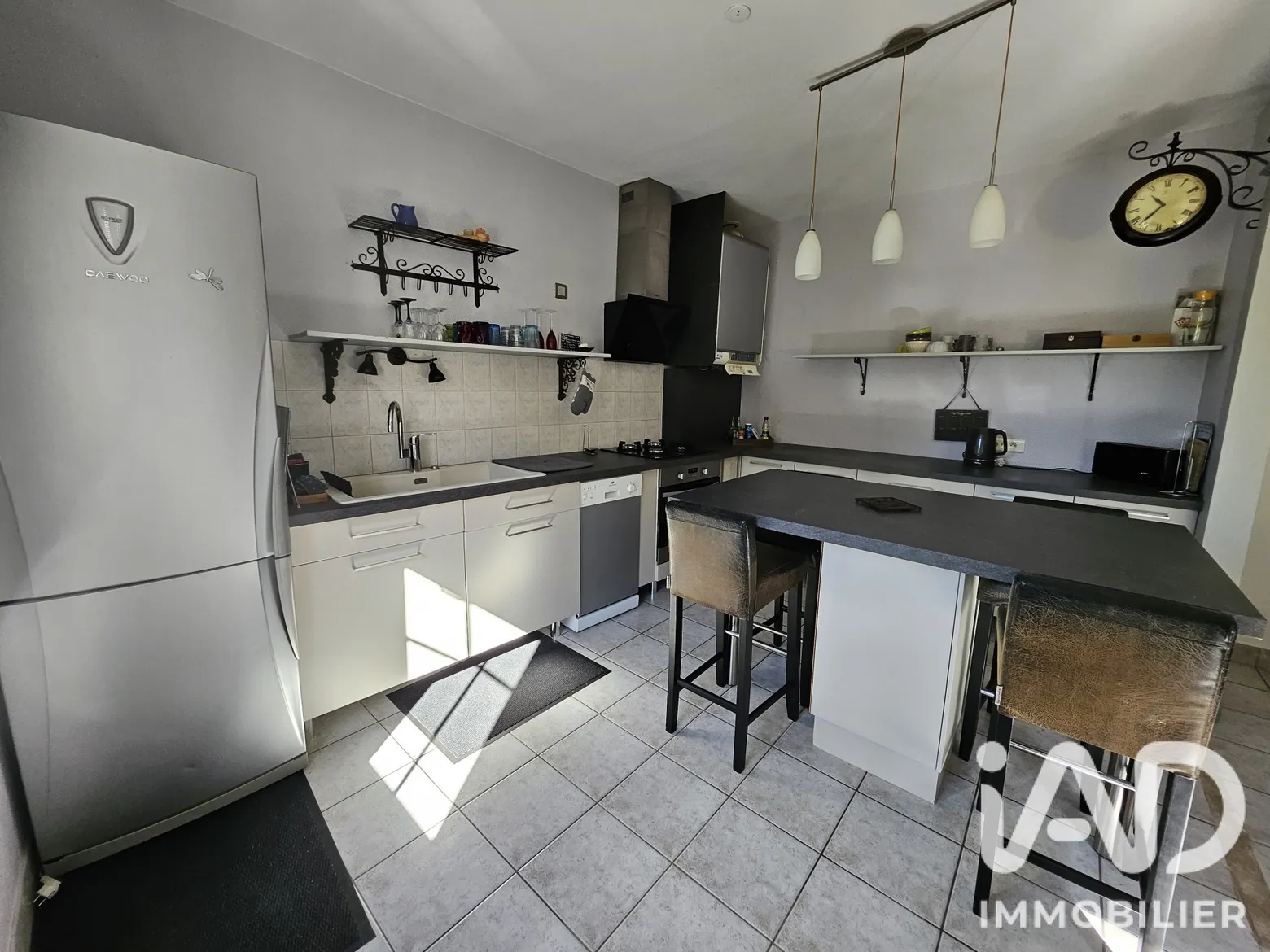 Vente maison à Veuzain-sur-Loire (41150) : maison de village 5 pièces 110 m² - 2100798 — 2