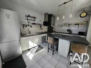Maison de village à Veuzain-sur-Loire (41150)