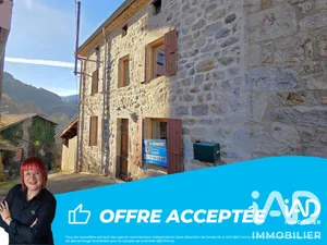 Maison de village à Saint-Julien-Vocance (07690)