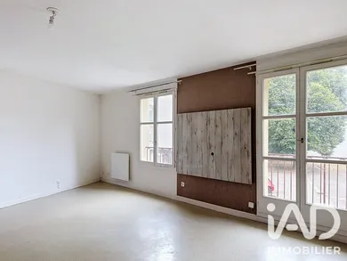Apartment in Mantes-la-Jolie (78200)